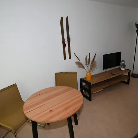 Richi S Kitz Blick 21 Apartment