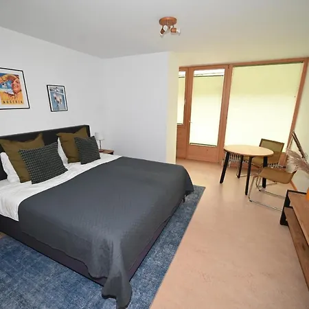 Richi S Kitz Blick 21 *