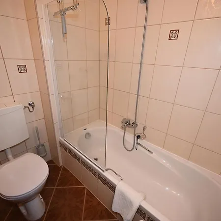 Richi S Kitz Blick 21 Apartment