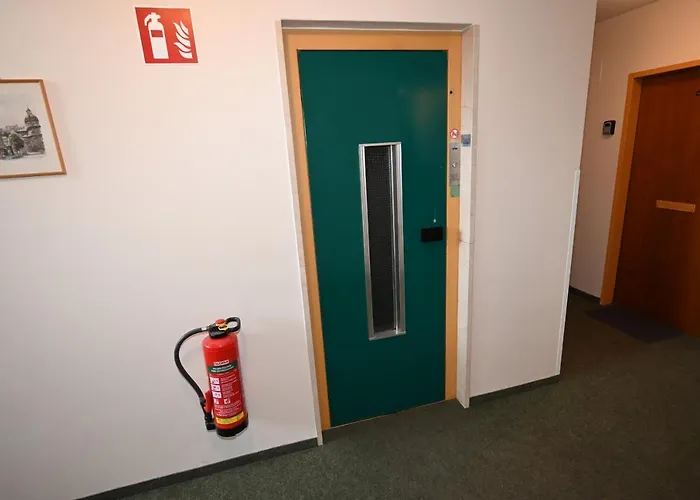 Richi S Kitz Blick 21 * Kaprun